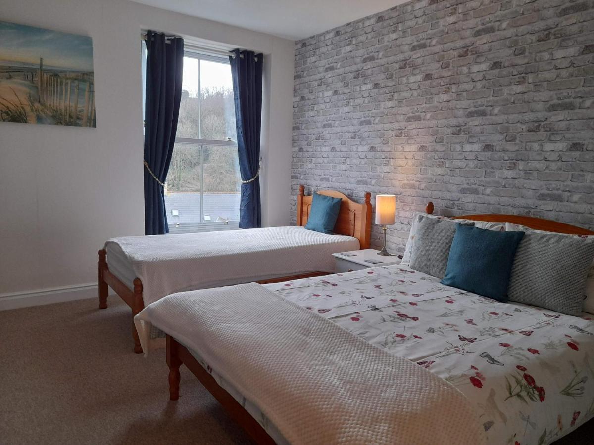 Saffron House Bed & Breakfast Combe Martin Exterior photo
