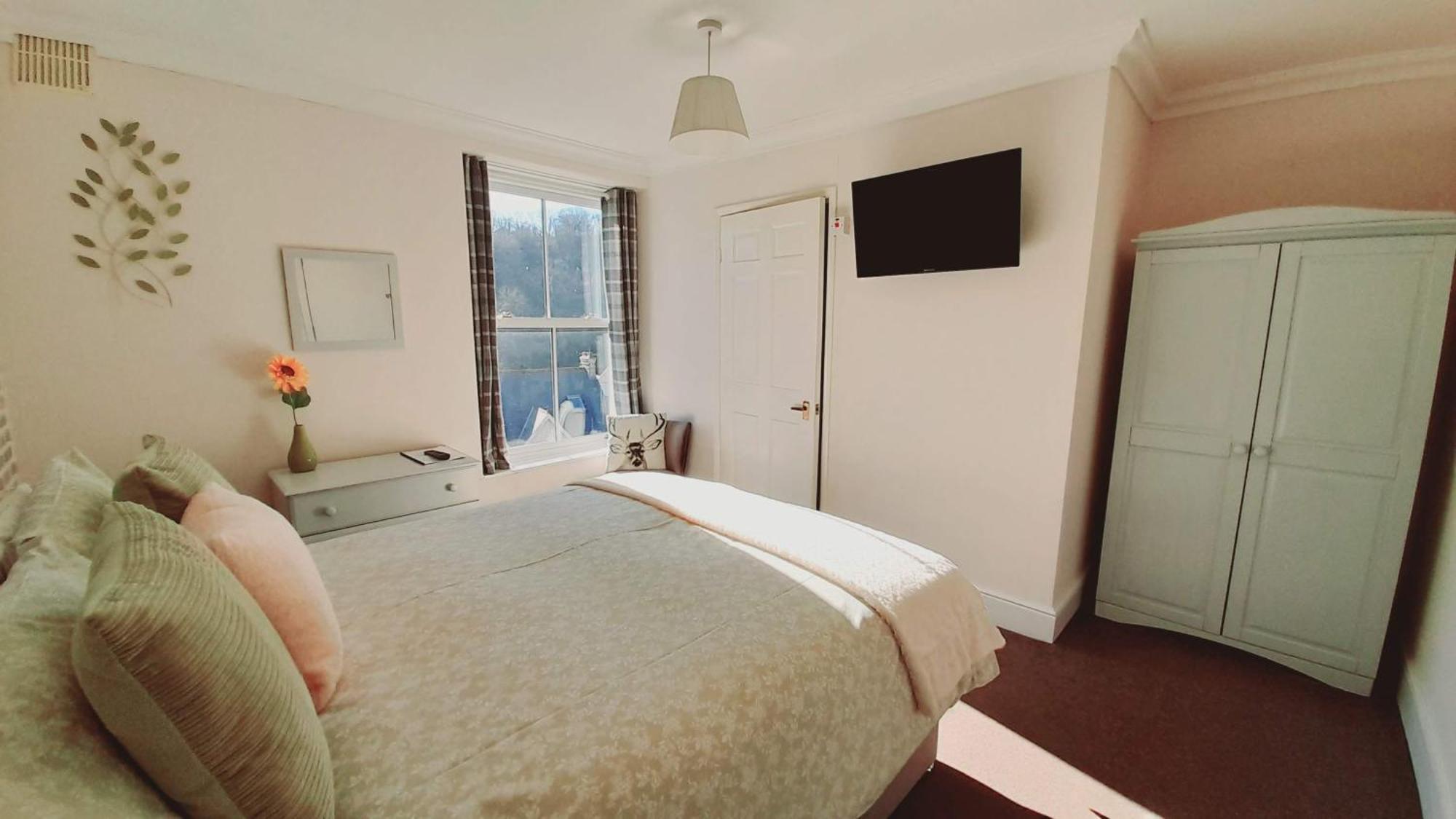 Saffron House Bed & Breakfast Combe Martin Exterior photo