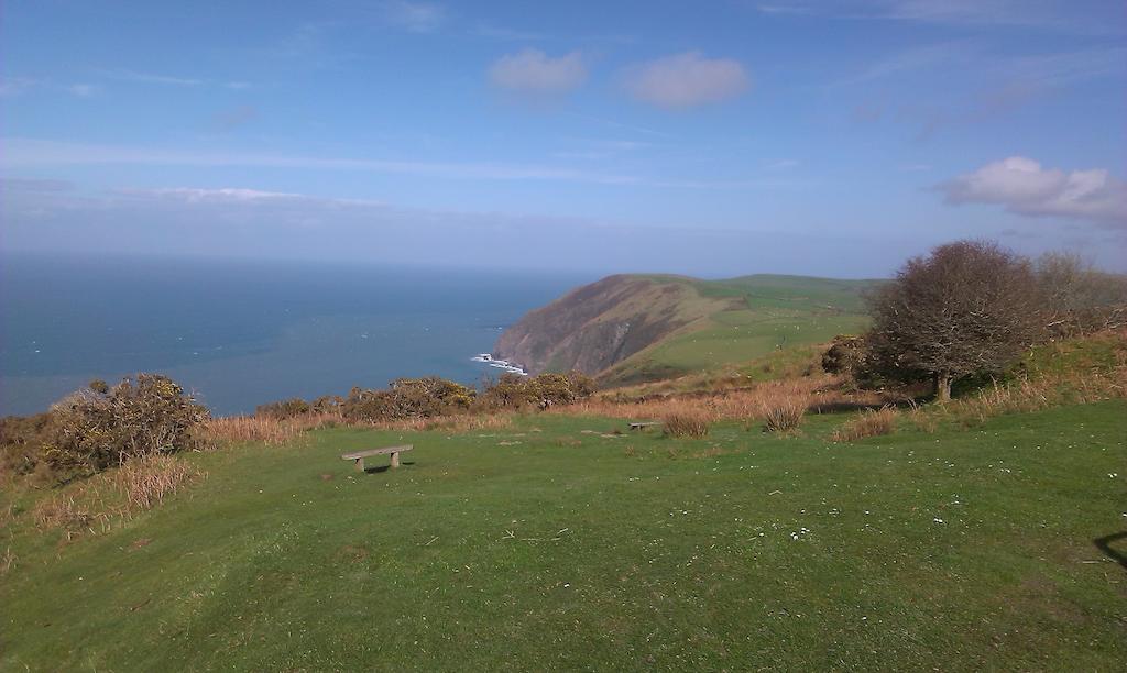 Saffron House Bed & Breakfast Combe Martin Exterior photo