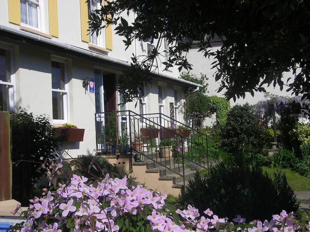 Saffron House Bed & Breakfast Combe Martin Exterior photo